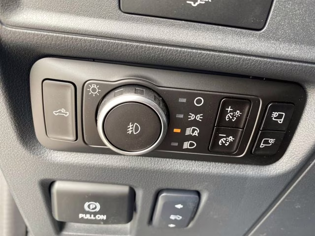 2026 Avalanche Ford F-150 XLT 4X4 Truck