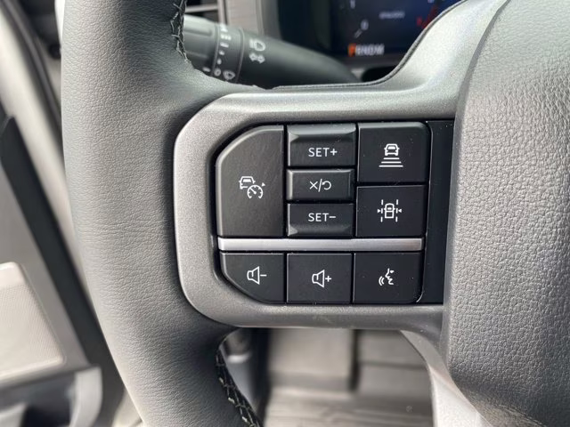 2026 Avalanche Ford F-150 XLT 4X4 Truck