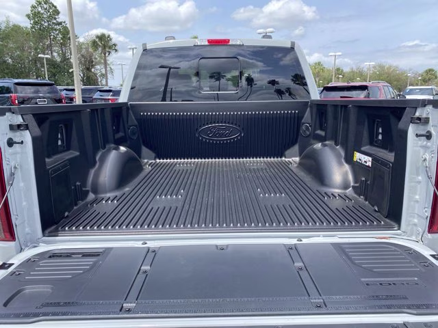 2026 Avalanche Ford F-150 XLT 4X4 Truck