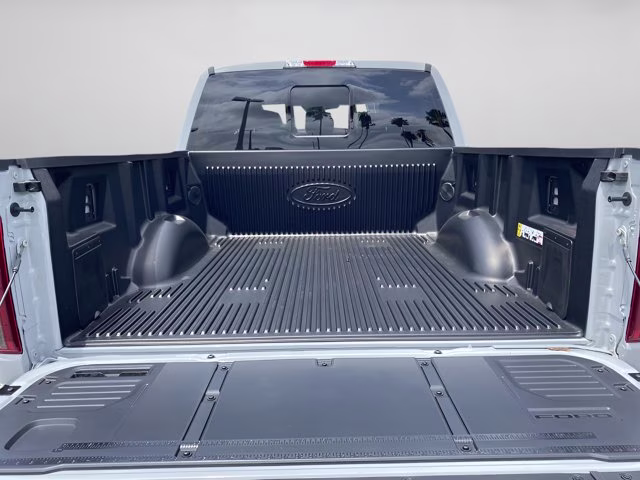 2026 Avalanche Ford F-150 XLT 4X4 Truck