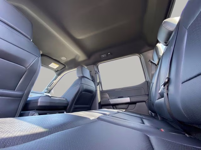 2026 Avalanche Ford F-150 LARIAT RWD Truck