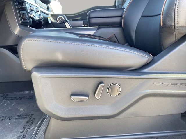 2026 Avalanche Ford F-150 LARIAT RWD Truck