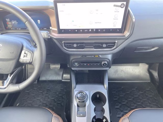2026 Orange Fury Metallic Tri-Coat Ford Bronco Sport Outer Banks 4X4 SUV