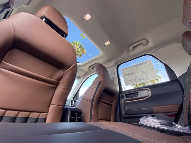 2026 Orange Fury Metallic Tri-Coat Ford Bronco Sport Outer Banks 4X4 SUV