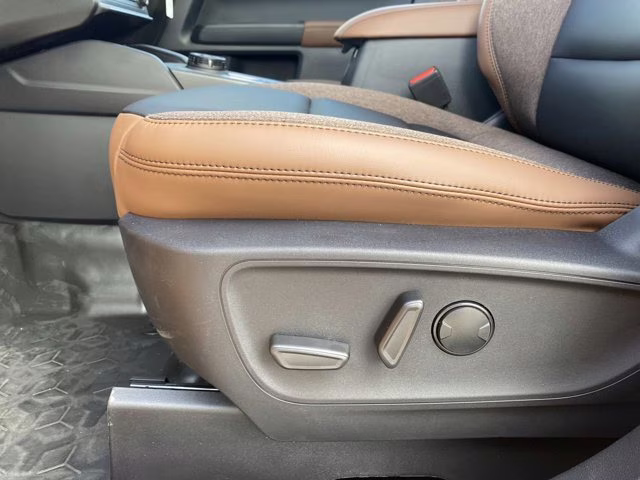 2026 Orange Fury Metallic Tri-Coat Ford Bronco Sport Outer Banks 4X4 SUV