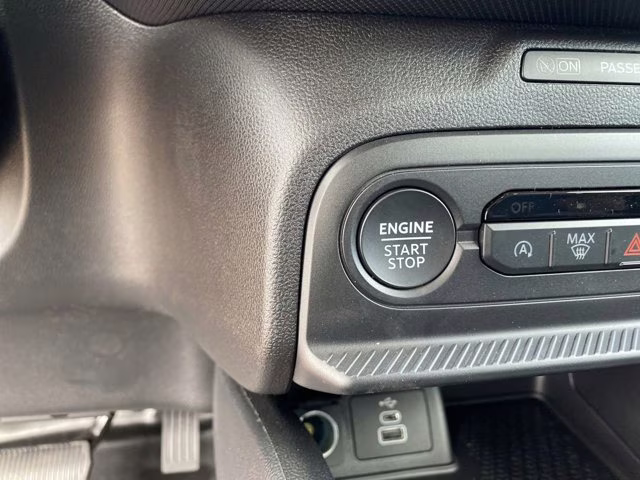 2026 Orange Fury Metallic Tri-Coat Ford Bronco Sport Outer Banks 4X4 SUV