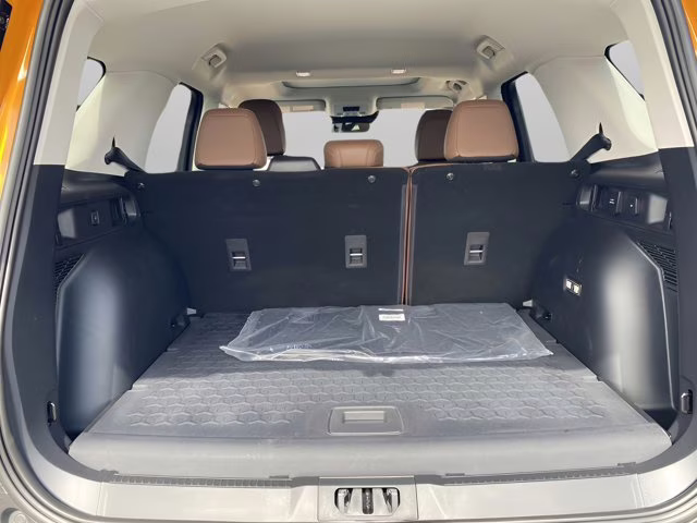 2026 Orange Fury Metallic Tri-Coat Ford Bronco Sport Outer Banks 4X4 SUV