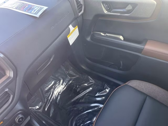2026 Orange Fury Metallic Tri-Coat Ford Bronco Sport Outer Banks 4X4 SUV