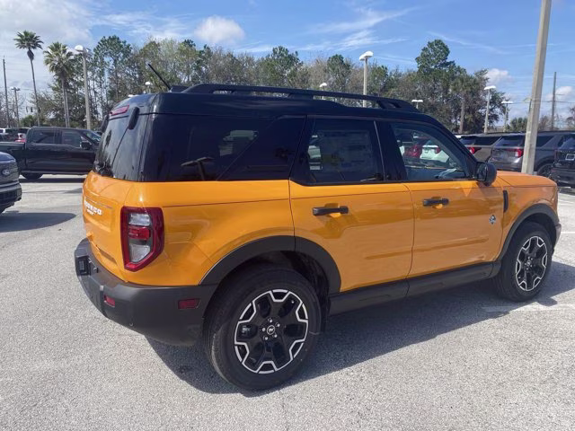 2026 Orange Fury Metallic Tri-Coat Ford Bronco Sport Outer Banks 4X4 SUV