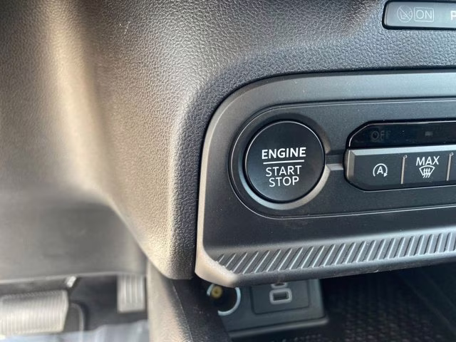 2026 Orange Fury Metallic Tri-Coat Ford Bronco Sport Outer Banks 4X4 SUV