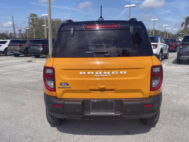 2026 Orange Fury Metallic Tri-Coat Ford Bronco Sport Outer Banks 4X4 SUV