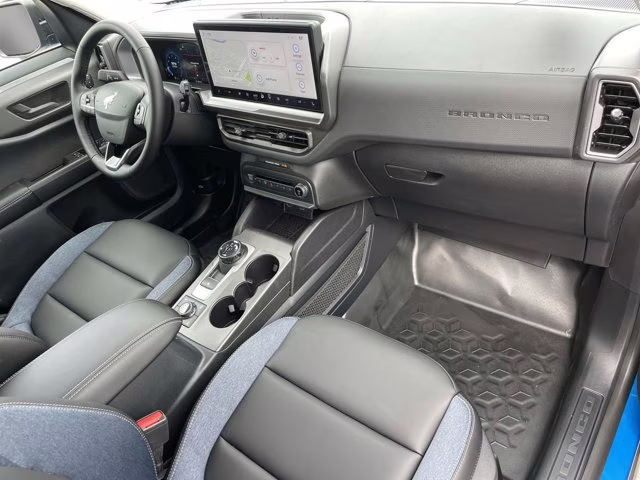 2026 Velocity Blue Metallic Ford Bronco Sport Outer Banks 4X4 SUV