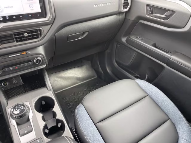 2026 Velocity Blue Metallic Ford Bronco Sport Outer Banks 4X4 SUV