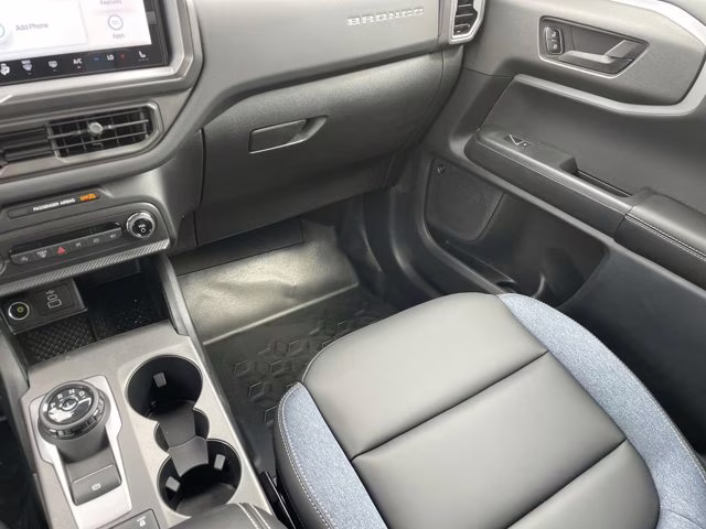 2026 Velocity Blue Metallic Ford Bronco Sport Outer Banks 4X4 SUV