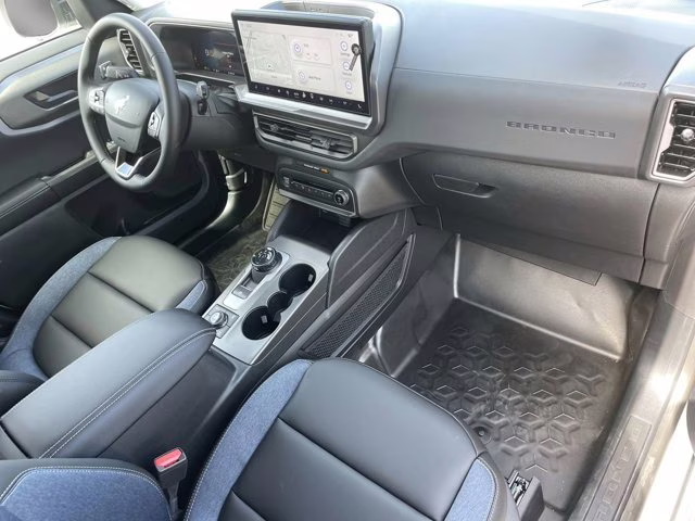 2026 Space White Metallic Ford Bronco Sport Outer Banks 4X4 SUV