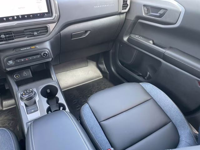 2026 Space White Metallic Ford Bronco Sport Outer Banks 4X4 SUV