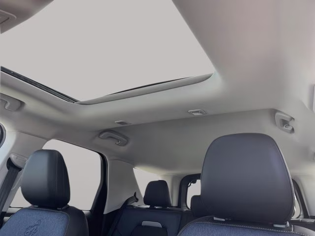 2026 Space White Metallic Ford Bronco Sport Outer Banks 4X4 SUV