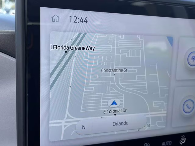 2026 Space White Metallic Ford Bronco Sport Outer Banks 4X4 SUV