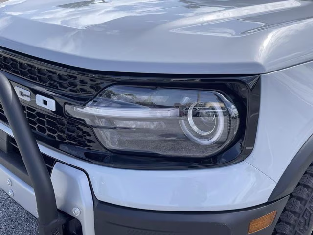 2026 Space White Metallic Ford Bronco Sport Outer Banks 4X4 SUV