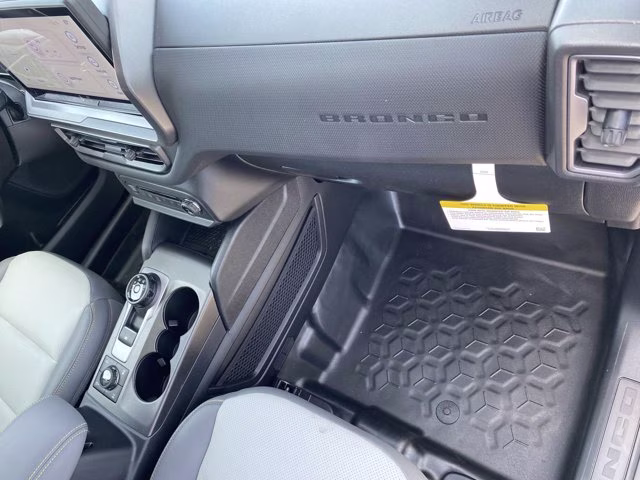 2026 Space White Metallic Ford Bronco Sport Badlands 4X4 SUV