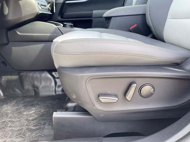 2026 Space White Metallic Ford Bronco Sport Badlands 4X4 SUV