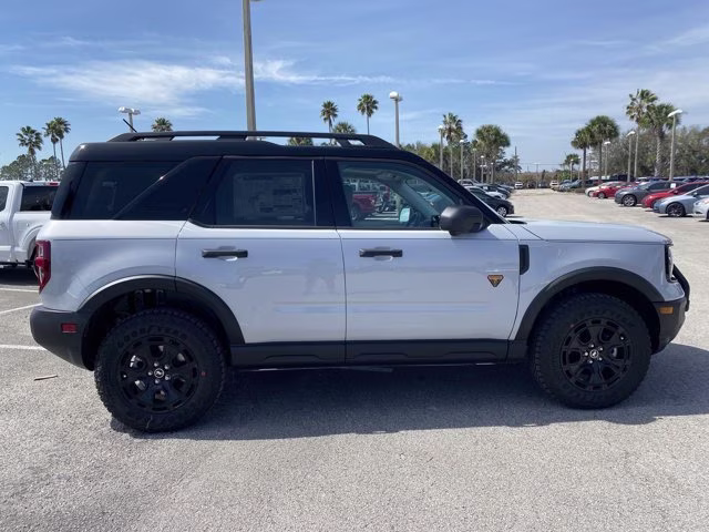 2026 Space White Metallic Ford Bronco Sport Badlands 4X4 SUV