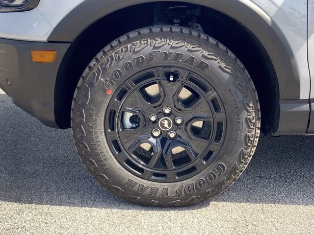 2026 Space White Metallic Ford Bronco Sport Badlands 4X4 SUV