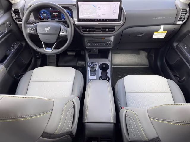2026 Orange Fury Metallic Tri-Coat Ford Bronco Sport Badlands 4X4 SUV
