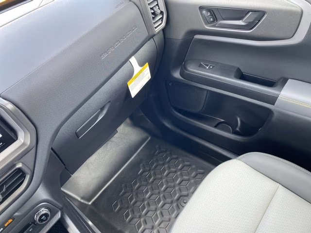 2026 Orange Fury Metallic Tri-Coat Ford Bronco Sport Badlands 4X4 SUV