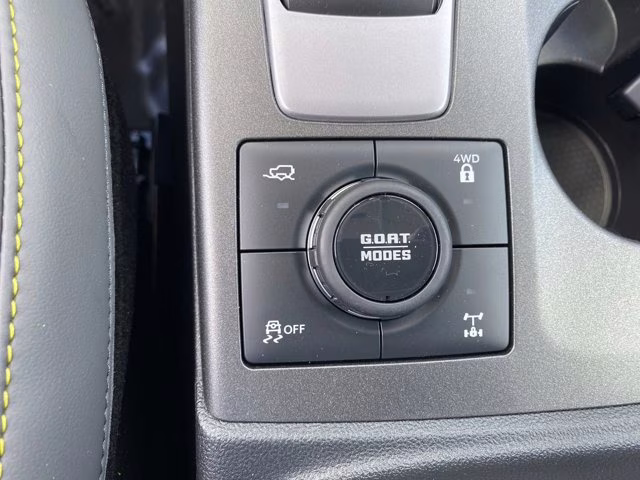 2026 Orange Fury Metallic Tri-Coat Ford Bronco Sport Badlands 4X4 SUV