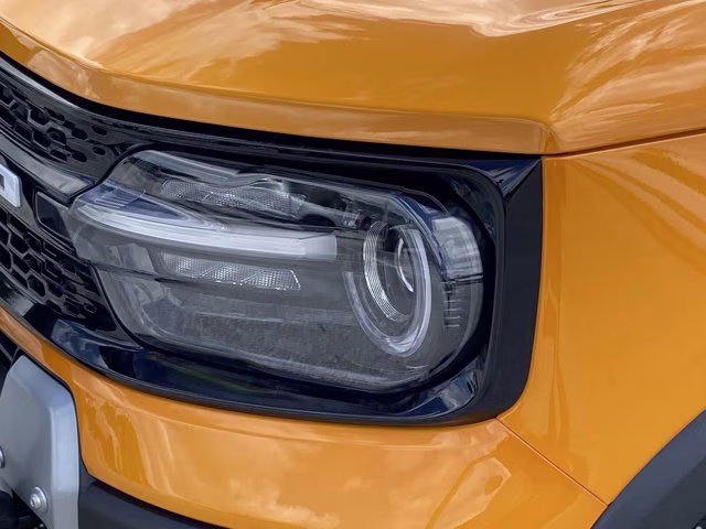 2026 Orange Fury Metallic Tri-Coat Ford Bronco Sport Badlands 4X4 SUV