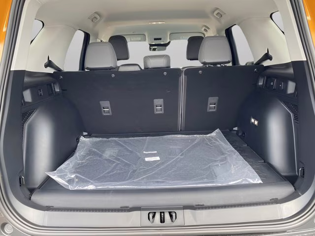 2026 Orange Fury Metallic Tri-Coat Ford Bronco Sport Badlands 4X4 SUV