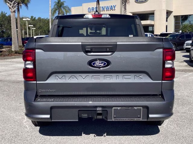 2026 Carbonized Gray Metallic Ford Maverick Lobo AWD Truck