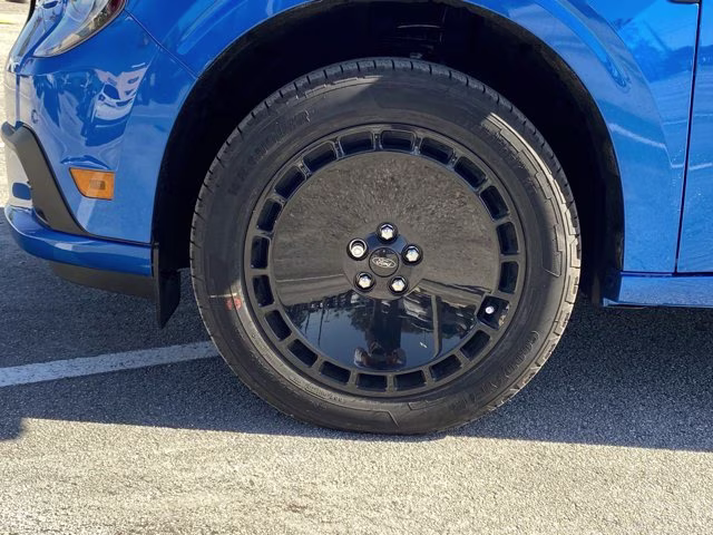 2026 Velocity Blue Ford Maverick Lobo AWD Truck