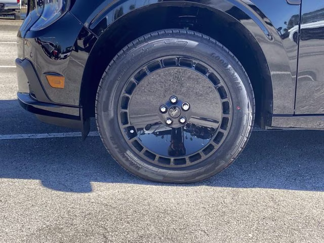 2026 Shadow Black Ford Maverick Lobo AWD Truck