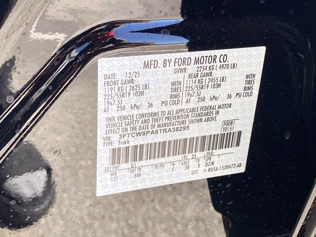 2026 Shadow Black Ford Maverick Lobo AWD Truck