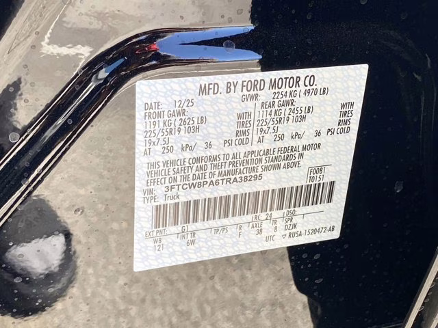 2026 Shadow Black Ford Maverick Lobo AWD Truck