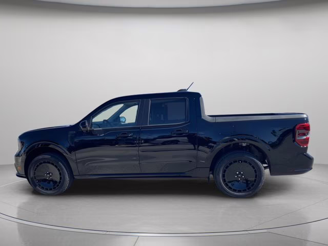 2026 Shadow Black Ford Maverick Lobo AWD Truck