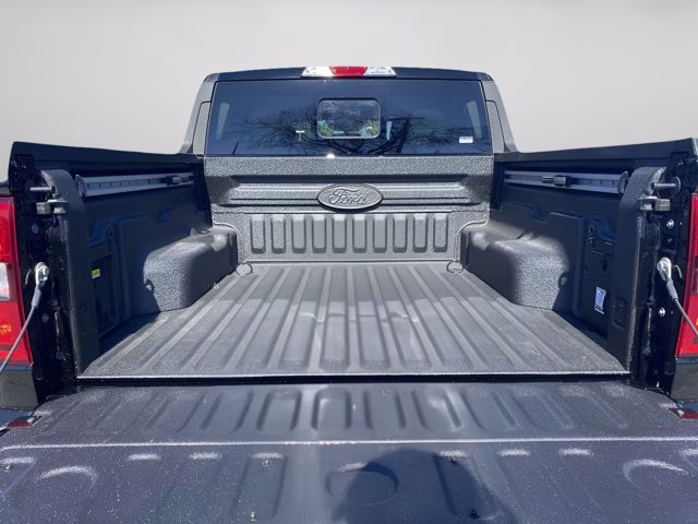 2026 Shadow Black Ford Maverick Lobo AWD Truck