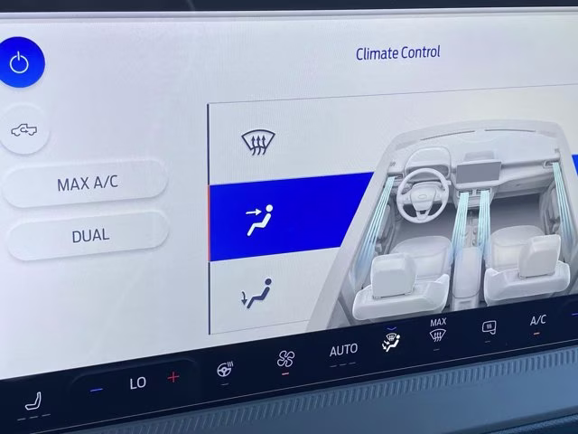 2026 Shadow Black Ford Maverick Lobo AWD Truck