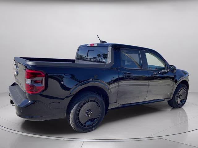 2026 Shadow Black Ford Maverick Lobo AWD Truck