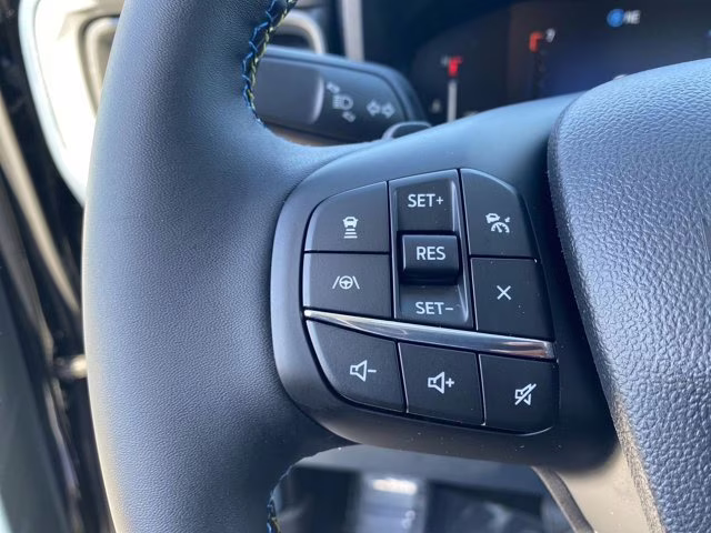 2026 Shadow Black Ford Maverick Lobo AWD Truck