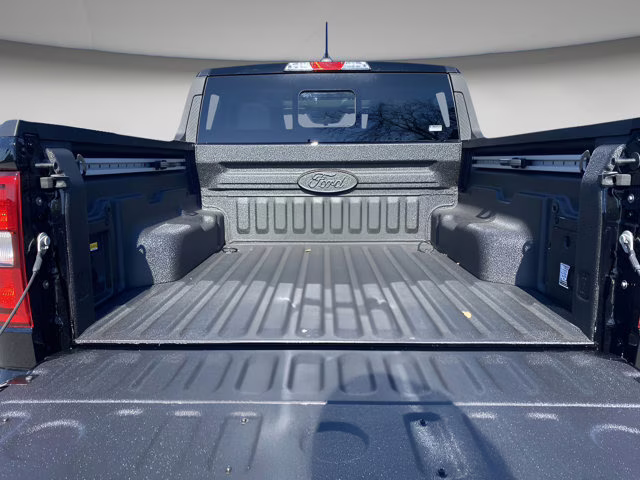 2026 Shadow Black Ford Maverick Lobo AWD Truck