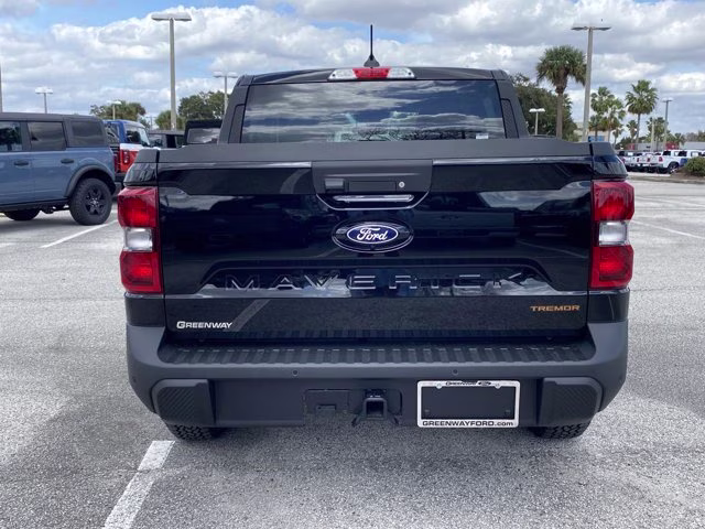 2026 Shadow Black Ford Maverick Tremor AWD Truck