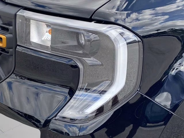 2026 Shadow Black Ford Maverick Tremor AWD Truck