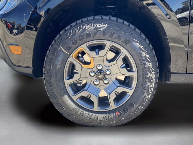 2026 Shadow Black Ford Maverick Tremor AWD Truck