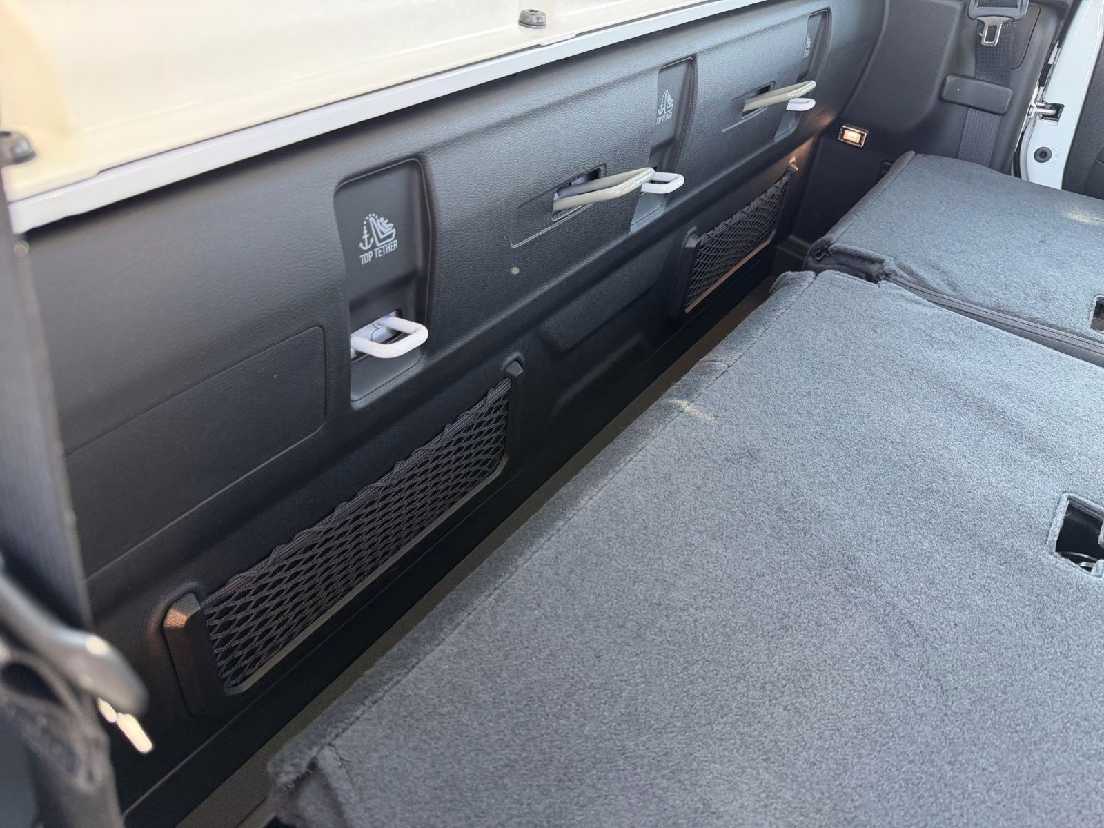 2026 Bright White Clearcoat Jeep Gladiator Sport 4X4 Truck