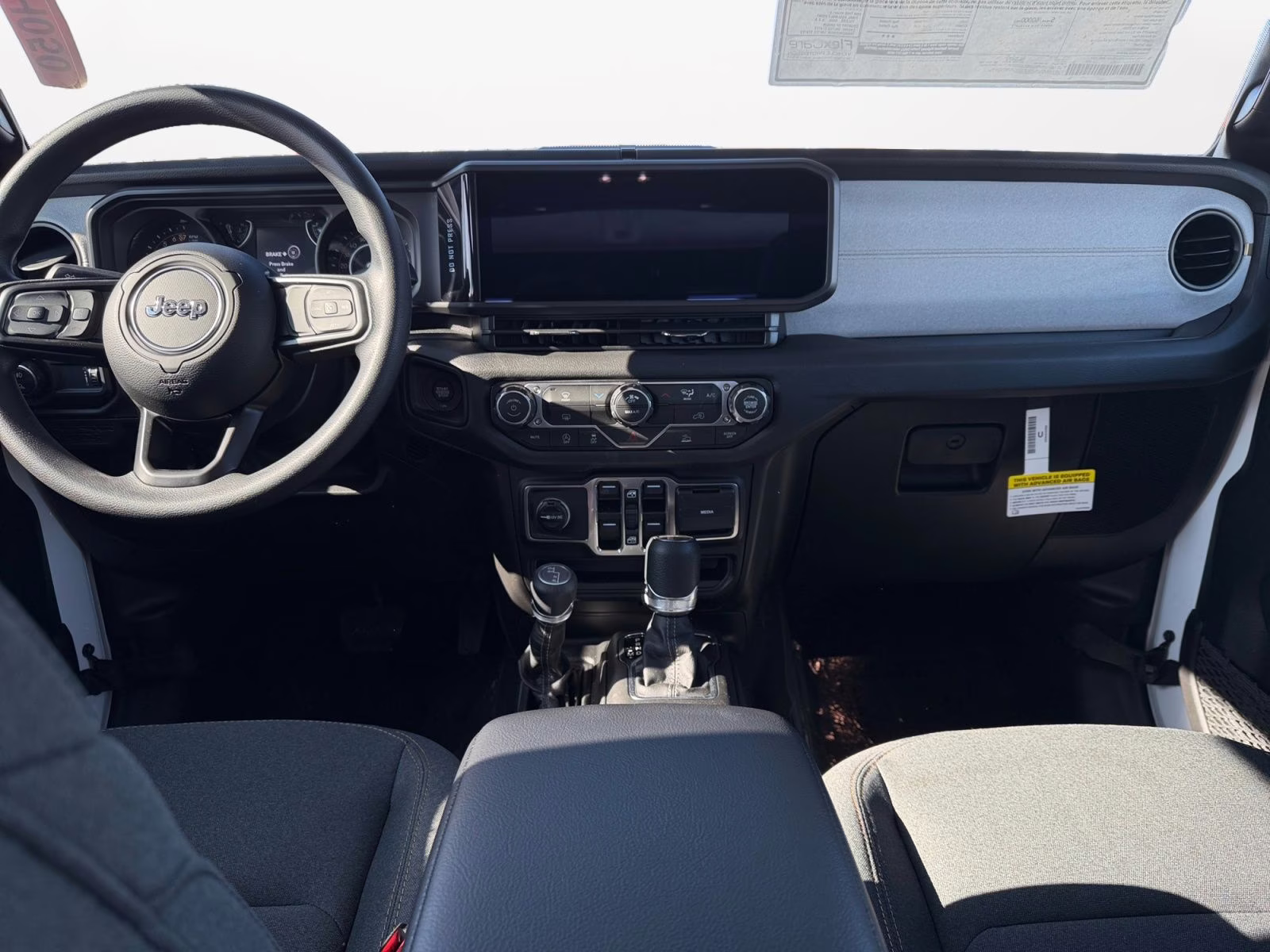 2026 Bright White Clearcoat Jeep Gladiator Sport 4X4 Truck