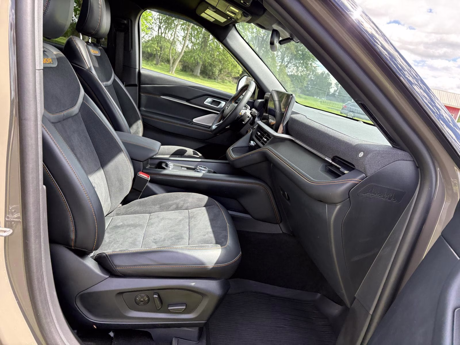 2026 Marsh Gray Ford Explorer Tremor 4X4 SUV