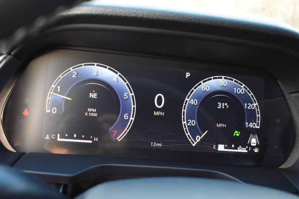 2025 Diamond Black Crystal Pearlcoat Jeep Grand Cherokee Altitude X 4X4 SUV